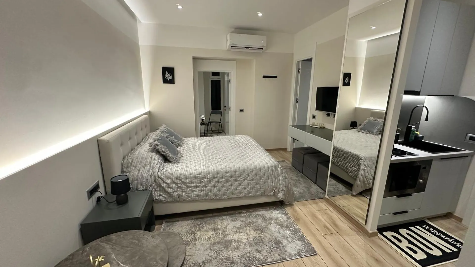 Corplex Rooms Tirana